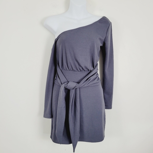 Privacy‎ Please Jacqie One Shoulder Gray Mni Dress - Picture 5 of 9